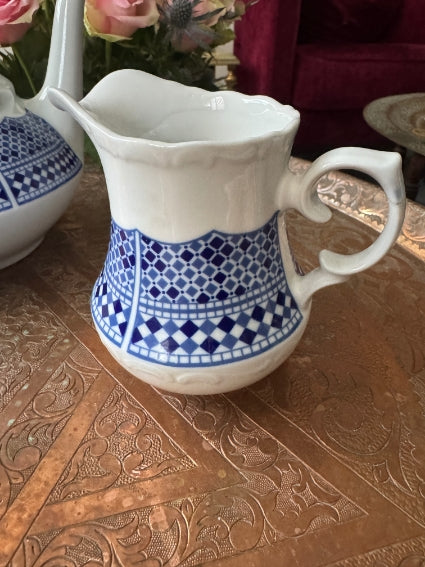 Elégant trio cafetière/sucrier/pot à lait porcelaine COCEMA de Fès, Maroc