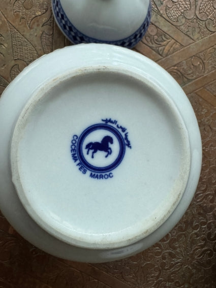 Elégant trio cafetière/sucrier/pot à lait porcelaine COCEMA de Fès, Maroc