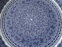 Grand plat rond 40,5 cm porcelaine COCEMA de Fès, Maroc