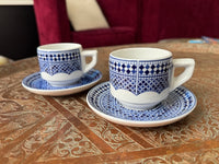 Lot de 2 tasses et sous-tasses porcelaine COCEMA de Fès, Maroc, bleu de Fès