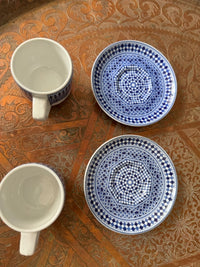 Lot de 2 tasses et sous-tasses porcelaine COCEMA de Fès, Maroc, bleu de Fès