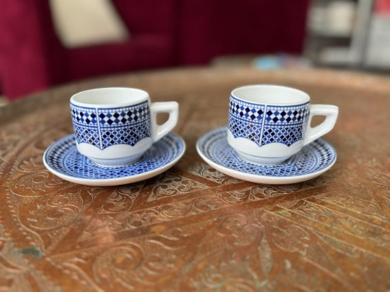 Lot de 2 tasses et sous-tasses porcelaine COCEMA de Fès, Maroc, bleu de Fès