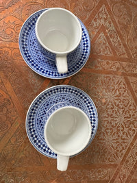 Lot de 2 tasses et sous-tasses porcelaine COCEMA de Fès, Maroc, bleu de Fès