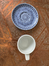Tasse et sous-tasse unitaire porcelaine COCEMA de Fès, Maroc, bleu de Fès