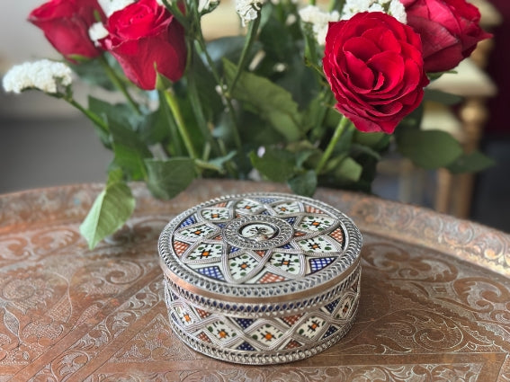 Boîte à bijoux céramique et métal, fabrication artisanale à Fès, Maroc (N1)