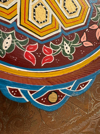 Plateau rond "zwak" boho en bois peint à la main, fabriqué à Marrakech (N2)