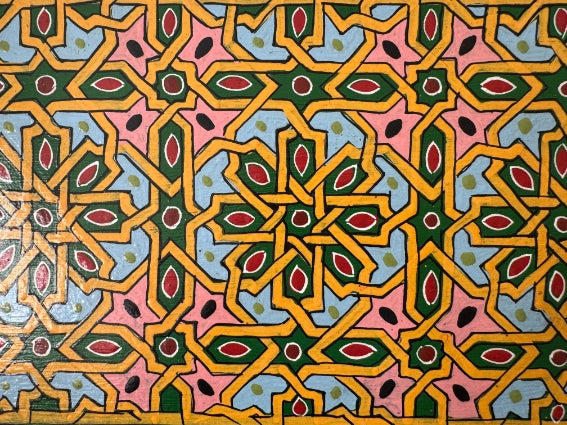 Plateau "zwak" boho en bois peint à la main, fabriqué à Marrakech, taille 30x43 cm (N2)