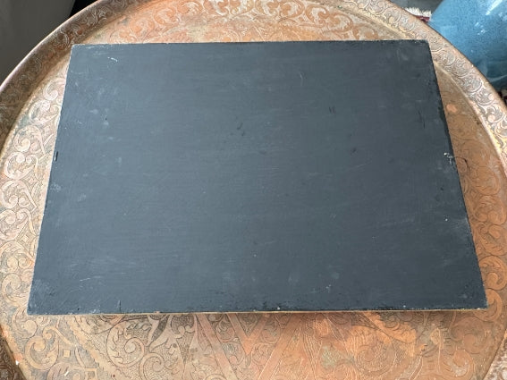 Plateau "zwak" boho en bois peint à la main, fabriqué à Marrakech, taille 30x43 cm (N2)
