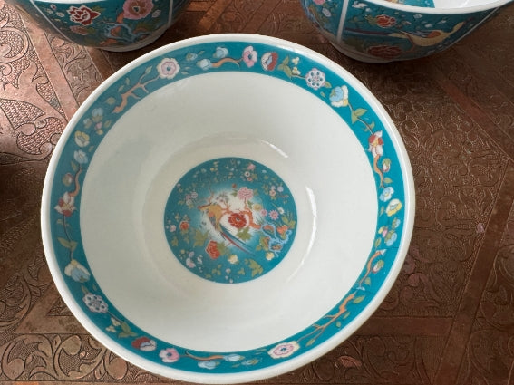 Lot de 6 bols porcelaine COCEMA de Fès, Maroc, décor de paon sur fond turquoise