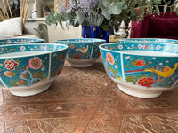 Lot de 6 bols porcelaine COCEMA de Fès, Maroc, décor de paon sur fond turquoise