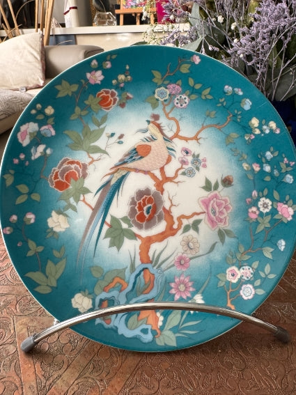 Lot de 2 assiettes à dessert 20 cm porcelaine COCEMA de Fès, Maroc, décor de paon sur fond turquoise