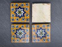 Lot de 4 carreaux de zellige marocains, fabrication artisanale à Fès, pour sols ou murs (M21)