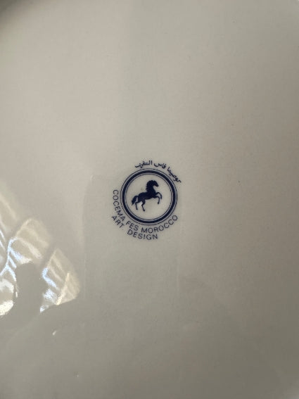 Plat rond 32 cm porcelaine COCEMA de Fès, Maroc, décor "Taous" (P2)