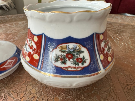 Sucrier en porcelaine COCEMA de Fès, Maroc, décor "Taous"