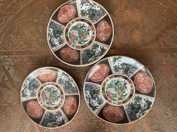 Lot de 3 tasses à espresso en porcelaine COCEMA de Fès, Maroc, décor "Taous"