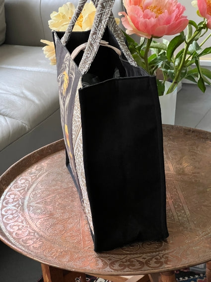 Sac ethnique d'inspiration berbère du Maroc, beige et noir
