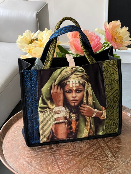 Sac ethnique d'inspiration berbère du Maroc, bleu et vert