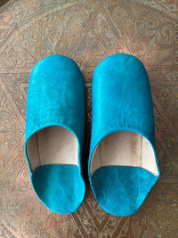Babouches en cuir, fabrication artisanale au Maroc