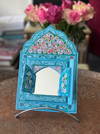 Miroir en bois peint, motifs "zwak", fabrication artisanale à Marrakech (bleu)