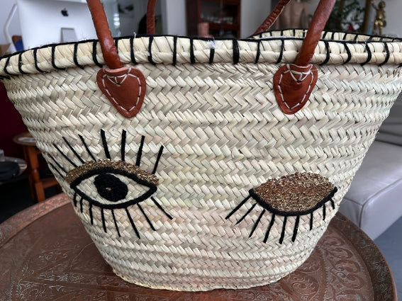 Panier tressé à la main à Marrakech, Clin d'oeil, anses en cuir