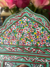 Miroir en bois peint, motifs "zwak", fabrication artisanale à Marrakech (turquoise)