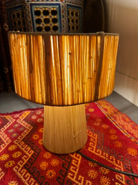 Lampe en raphia couleur naturelle fabriquée à la main au Maroc hauteur 30 cm