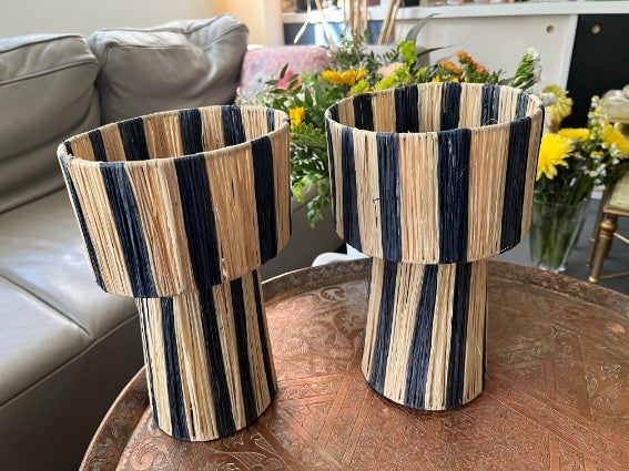 Lot de 2 lampes en raphia rayures grises fabriquées à la main au Maroc hauteur 28 cm
