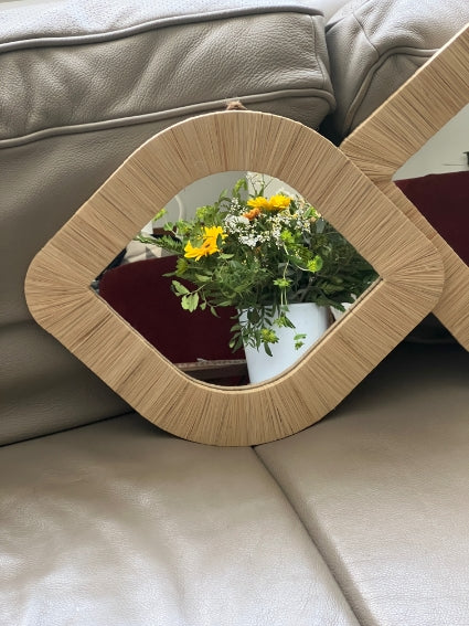 Lot de 2 miroirs en forme d'oeil en raphia, fabrication artisanale au Maroc