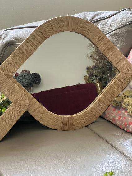 Lot de 2 miroirs en forme d'oeil en raphia, fabrication artisanale au Maroc