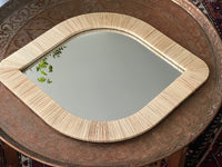 Lot de 2 miroirs en forme d'oeil en raphia, fabrication artisanale au Maroc