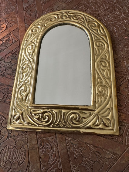 Lot de 2 miroirs en laiton gravé, fabrication artisanale à Marrakech