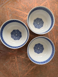 Lot de 3 bols porcelaine COCEMA de Fès, Maroc, bleu de Fès