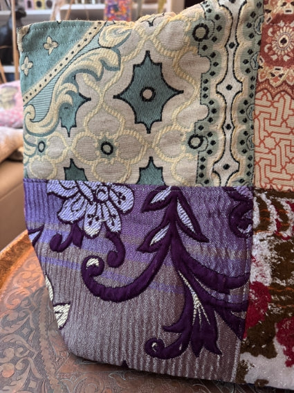 Très joli sac en patchwork de tissus, upcycling et création artisanale unique de Marrakech (Maroc), modèle A